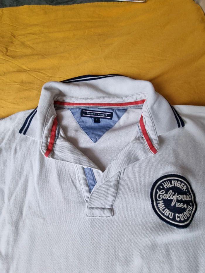 Polo tommy Hilfiger taille L - photo numéro 2