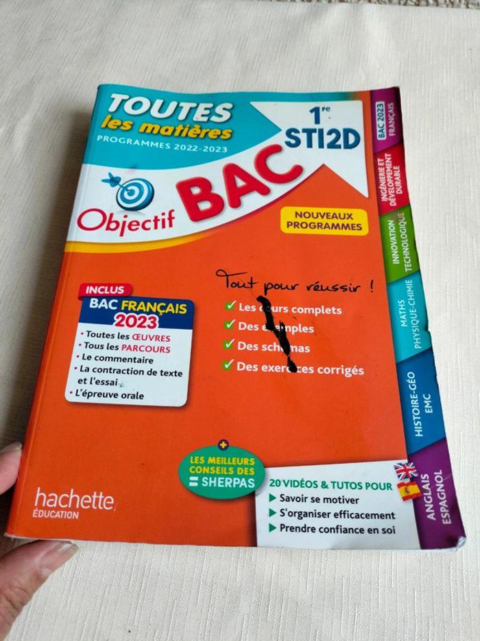 Livre objectif bac première STI2D - photo numéro 1