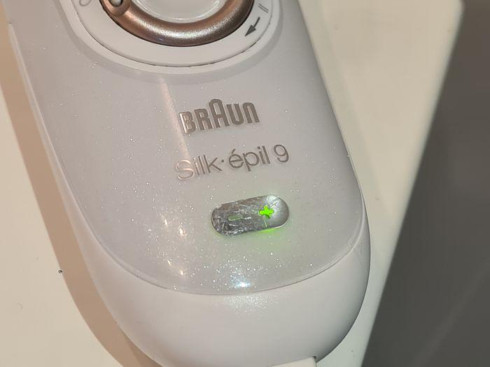 Epilateur Braun Silk-épil 9, 40 pincette, sans fil, Type 5377 complet avec chargeur - photo numéro 3