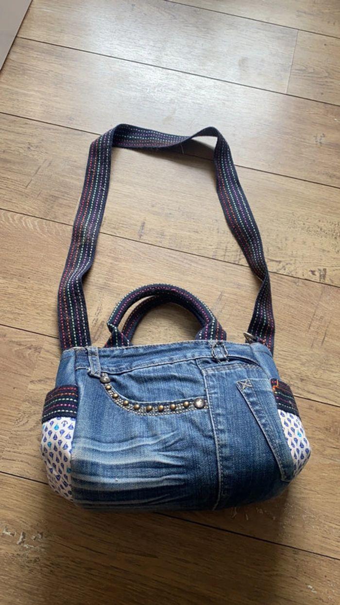 Sac y2k en jean et tissu fait à partir d’un vrai pantalon - photo numéro 1