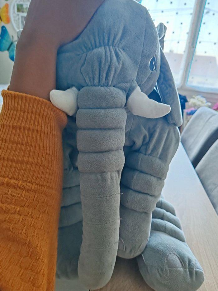 Grosse peluche éléphant - photo numéro 3