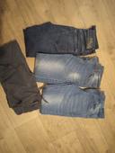 Lot jeans et tee shirts