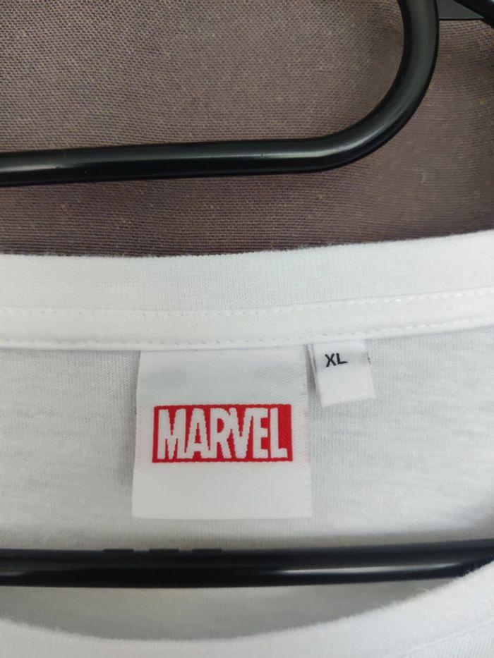 T-shirt Marvel taille xl - photo numéro 2