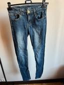 Jeans bleu taille 36