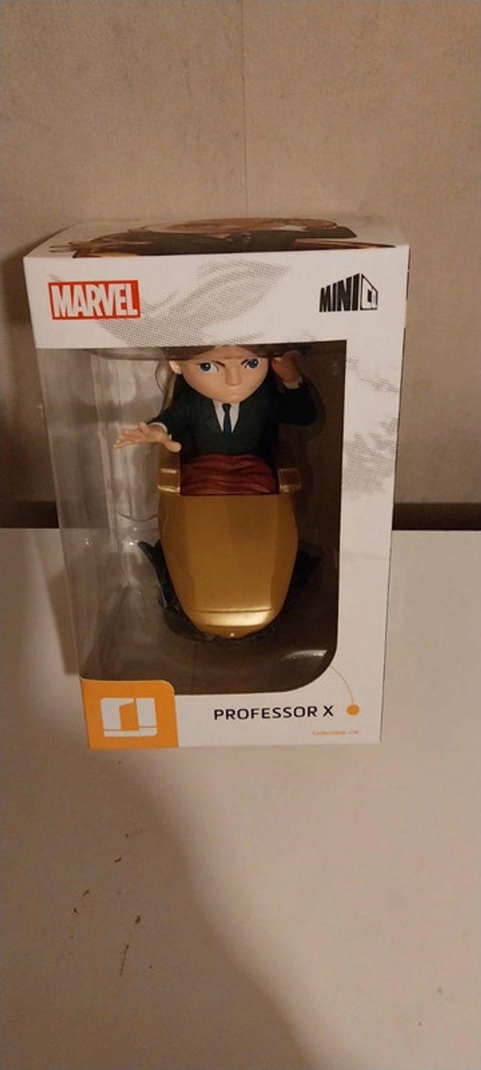 Iron Studio figurine Professeur Xavier X-Men - Mini Co-marvel - photo numéro 1