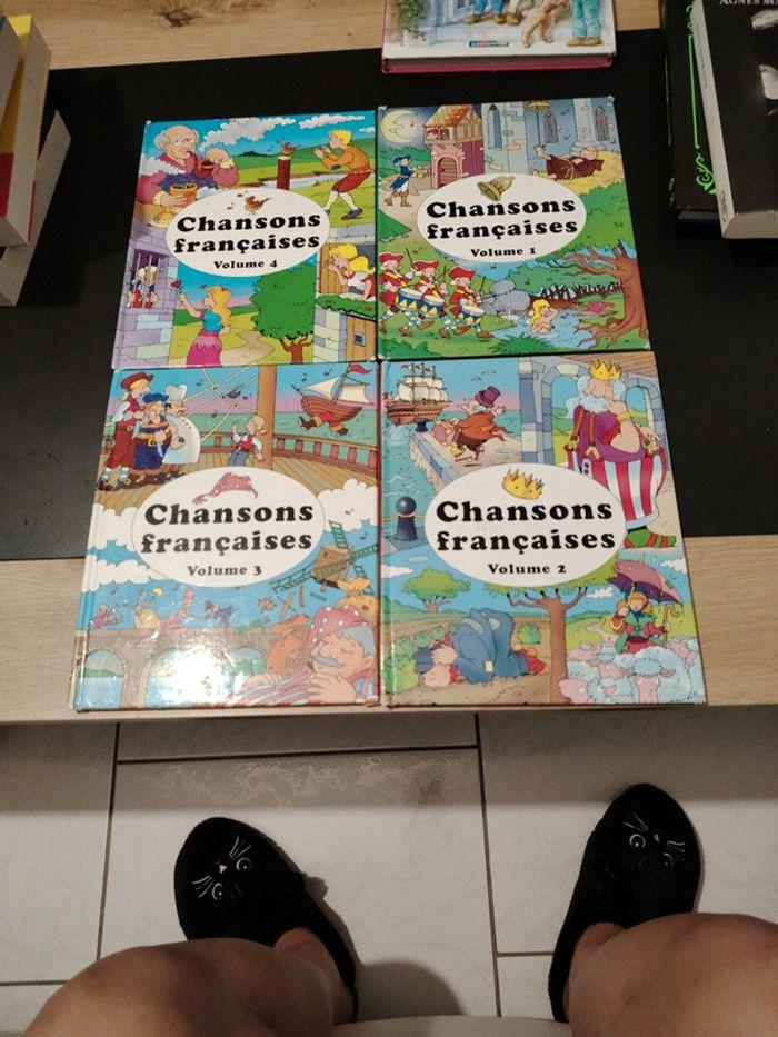 Lot de livres " chansons françaises" - photo numéro 1