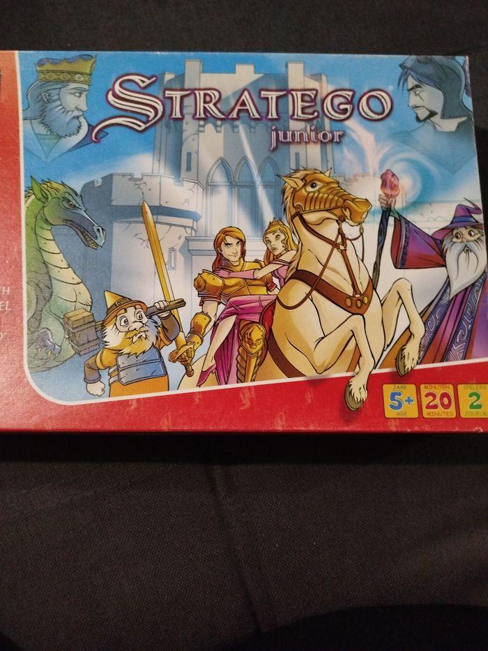 Stratego  junior - photo numéro 1