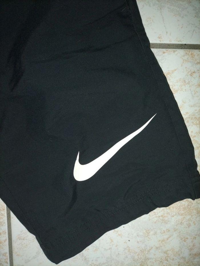 Short nike - photo numéro 2