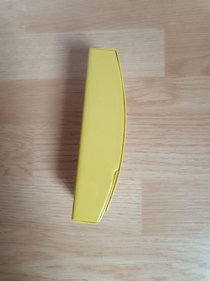 Etui à lunettes jaune aimanté neuf - photo numéro 6