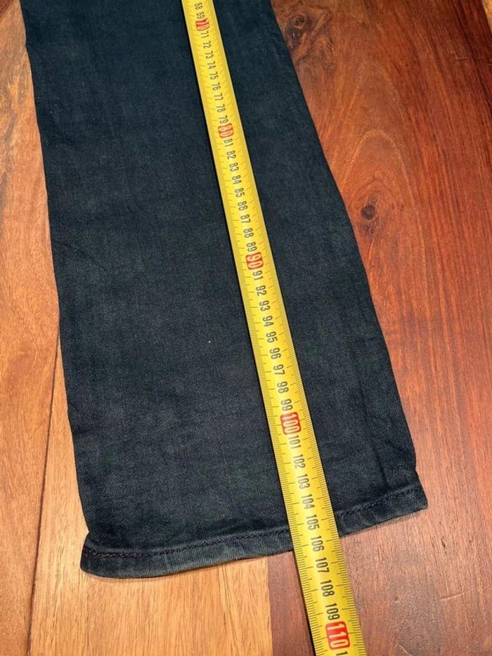 28. Levi’s 712 slim W28 L32 - photo numéro 10