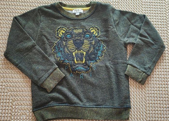 Pull Kenzo taille 4 ans - photo numéro 1