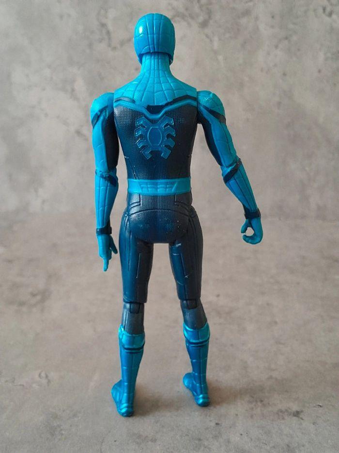 Figurine Spider-man Homecoming 2017 - photo numéro 2