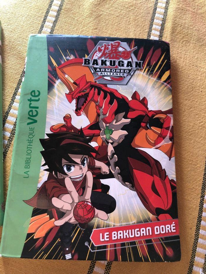 Lot de deux livres bibliothèque verte Bakugan - photo numéro 3