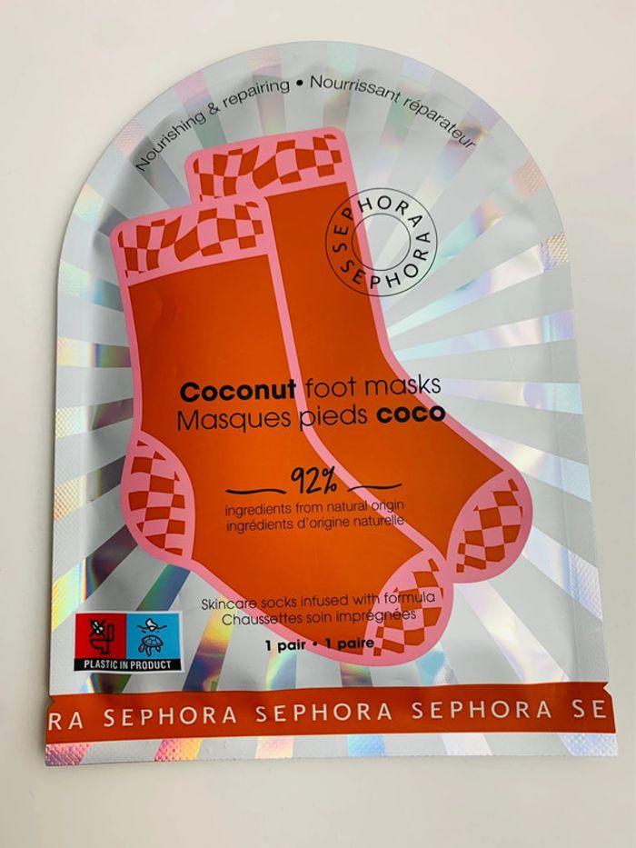 Masques pieds nourrissants et réparateur Coco marque Sephora