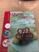 Loisir créatif livre parures de perle  fleuris