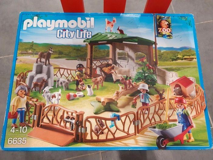 Playmobil City Life - Parc Animalier avec Visiteurs - 6635 - photo numéro 1