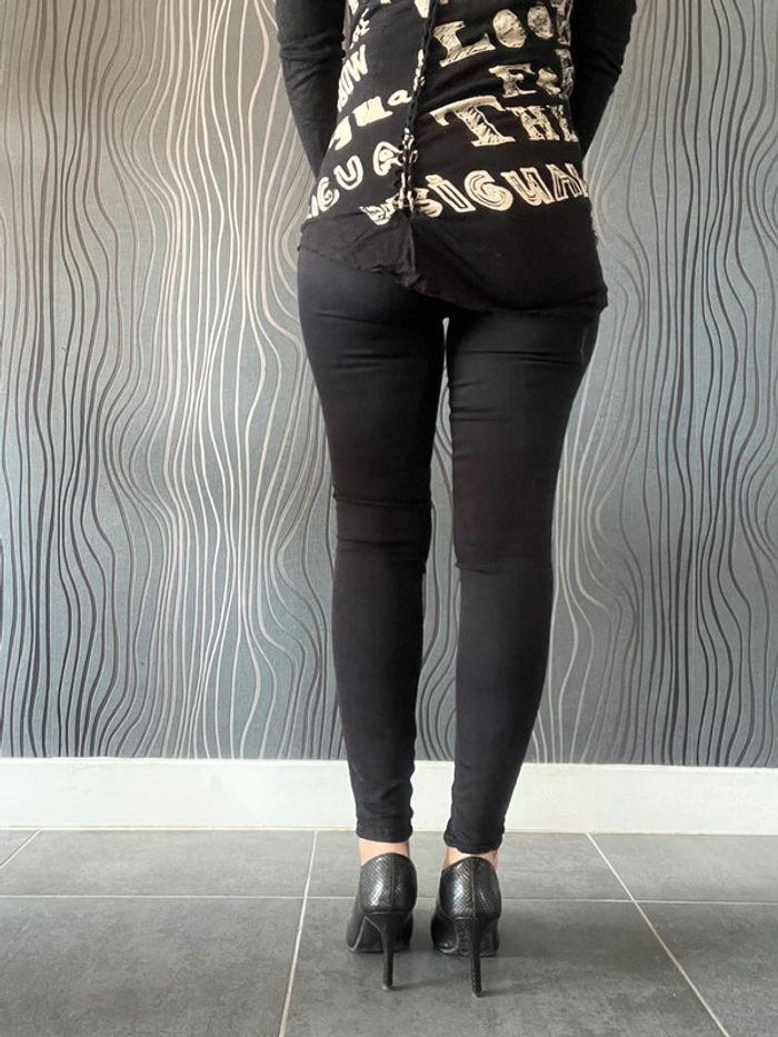 Jegging Bershka noir taille 34 - photo numéro 3