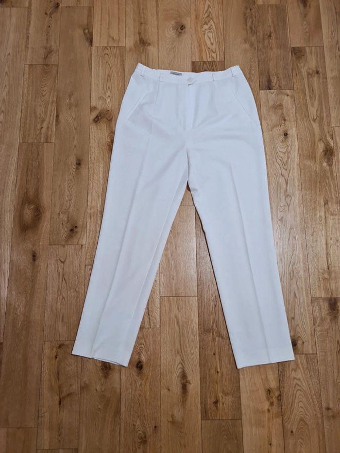 Pantalon blanc - photo numéro 2