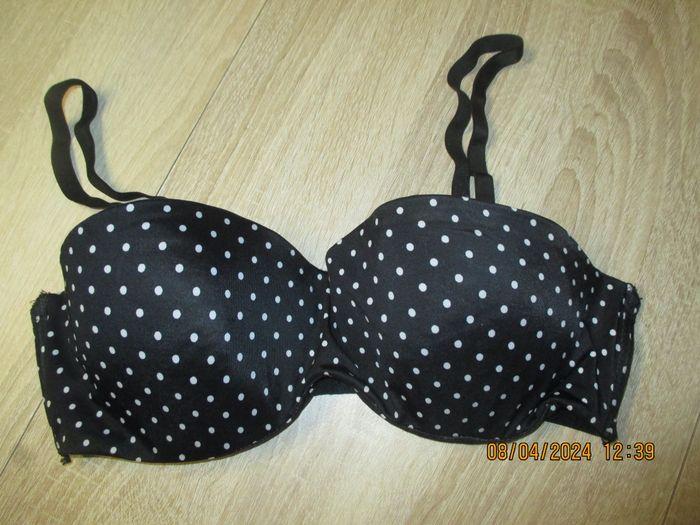 Beau soutien-gorge bandeau 90c. - photo numéro 1