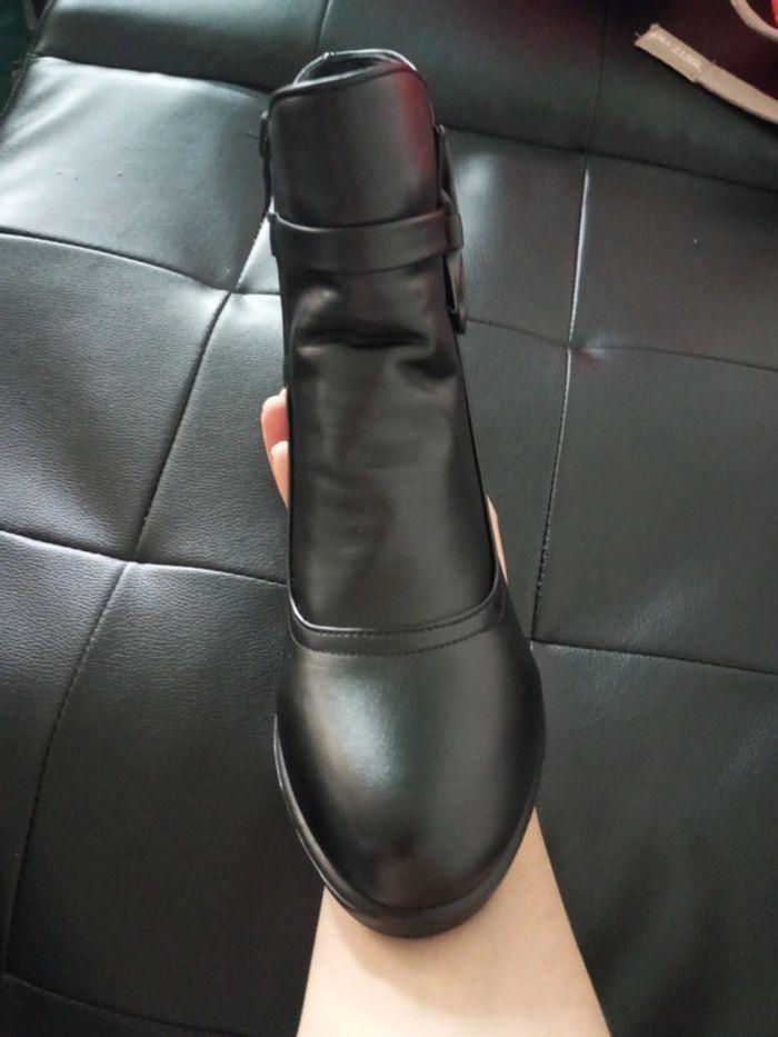 Magnifique bottines neuves - photo numéro 5