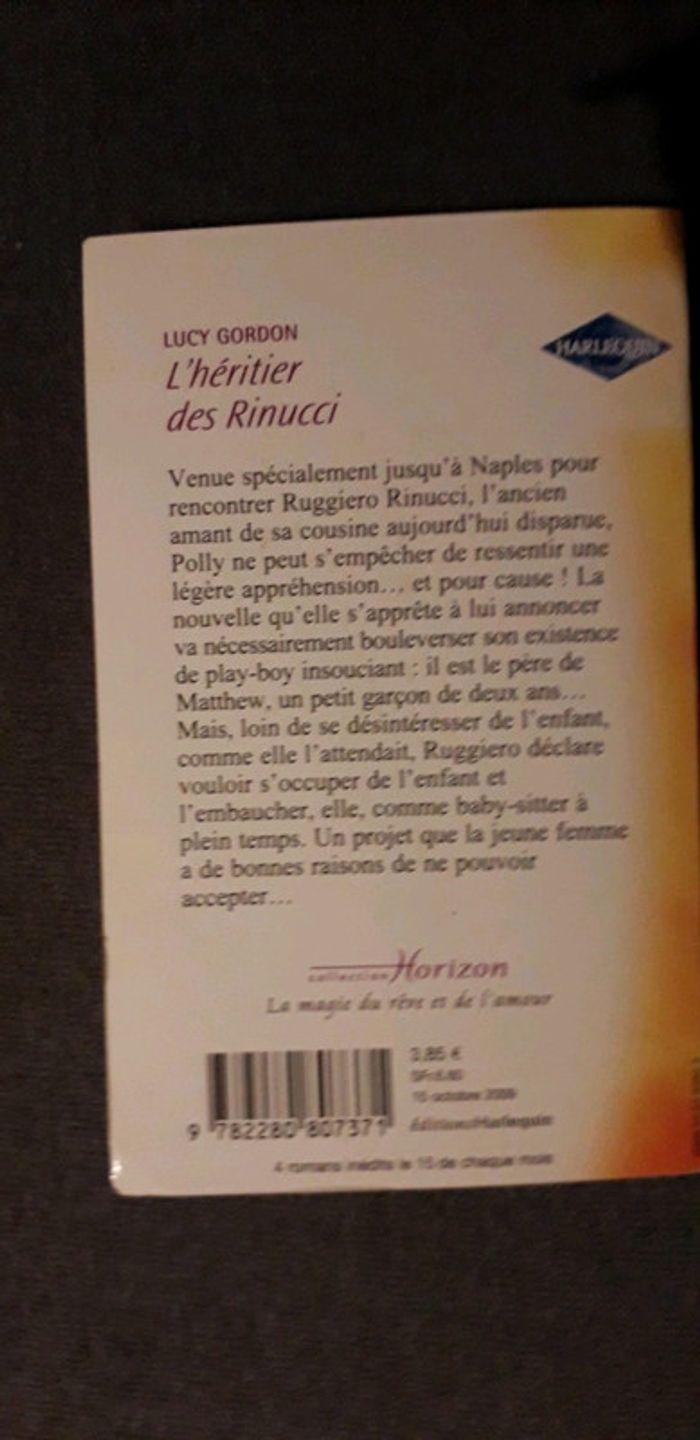 Livre Harlequin - l'héritier des Rinucci - photo numéro 2