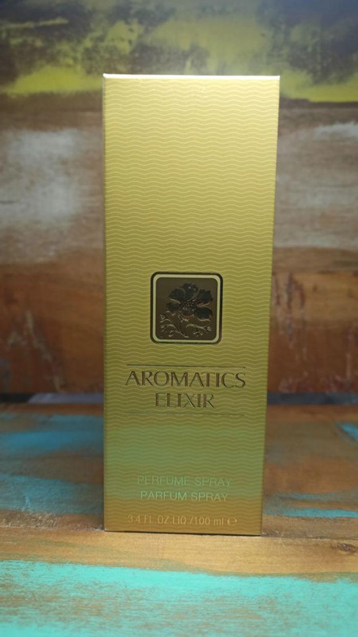 Clinique Aromatics Elixir Pour Femme Eau de Parfum 100 ml: Un parfum envoûtant et mystérieux - photo numéro 3