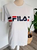 T-shirt femme marque FILA T.xs