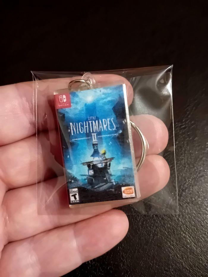 Porte-clés réplique jeu Switch: little nightmares 2 - photo numéro 1