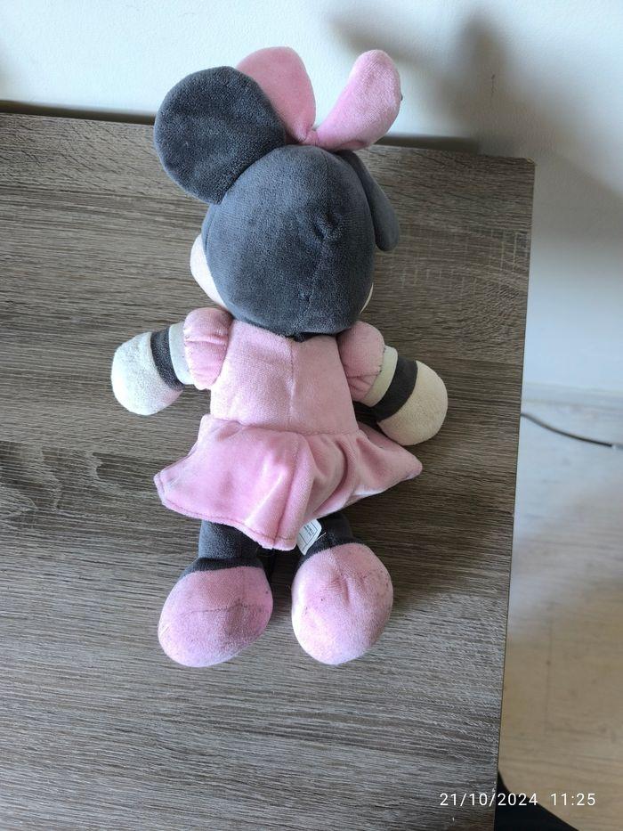 Peluche Minnie - photo numéro 2