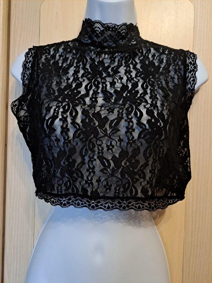 Crop top  dentelle transparent noir taille unique