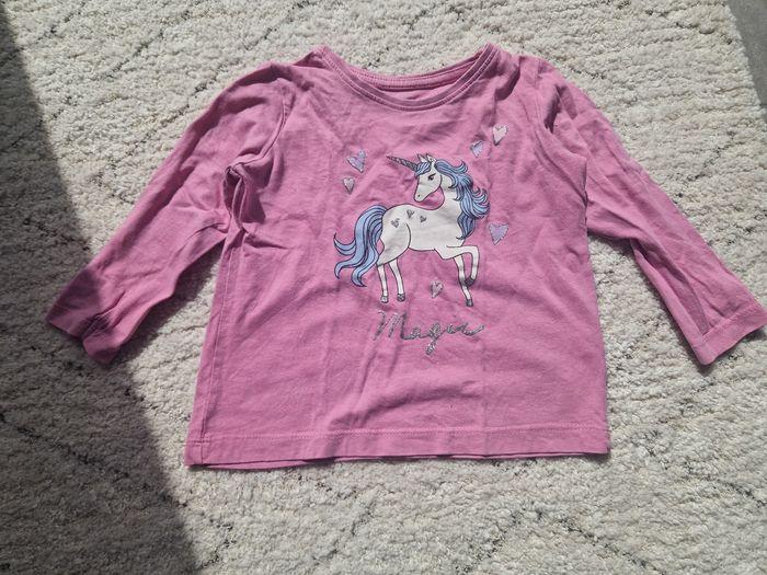 Tee-shirt licorne - photo numéro 1