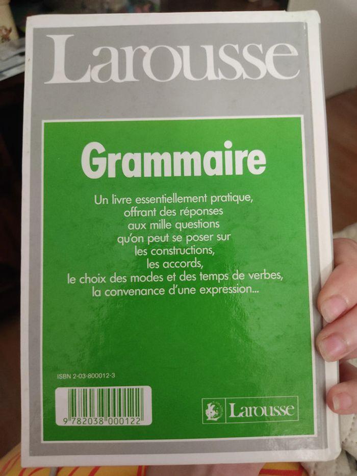 Larousse - photo numéro 2