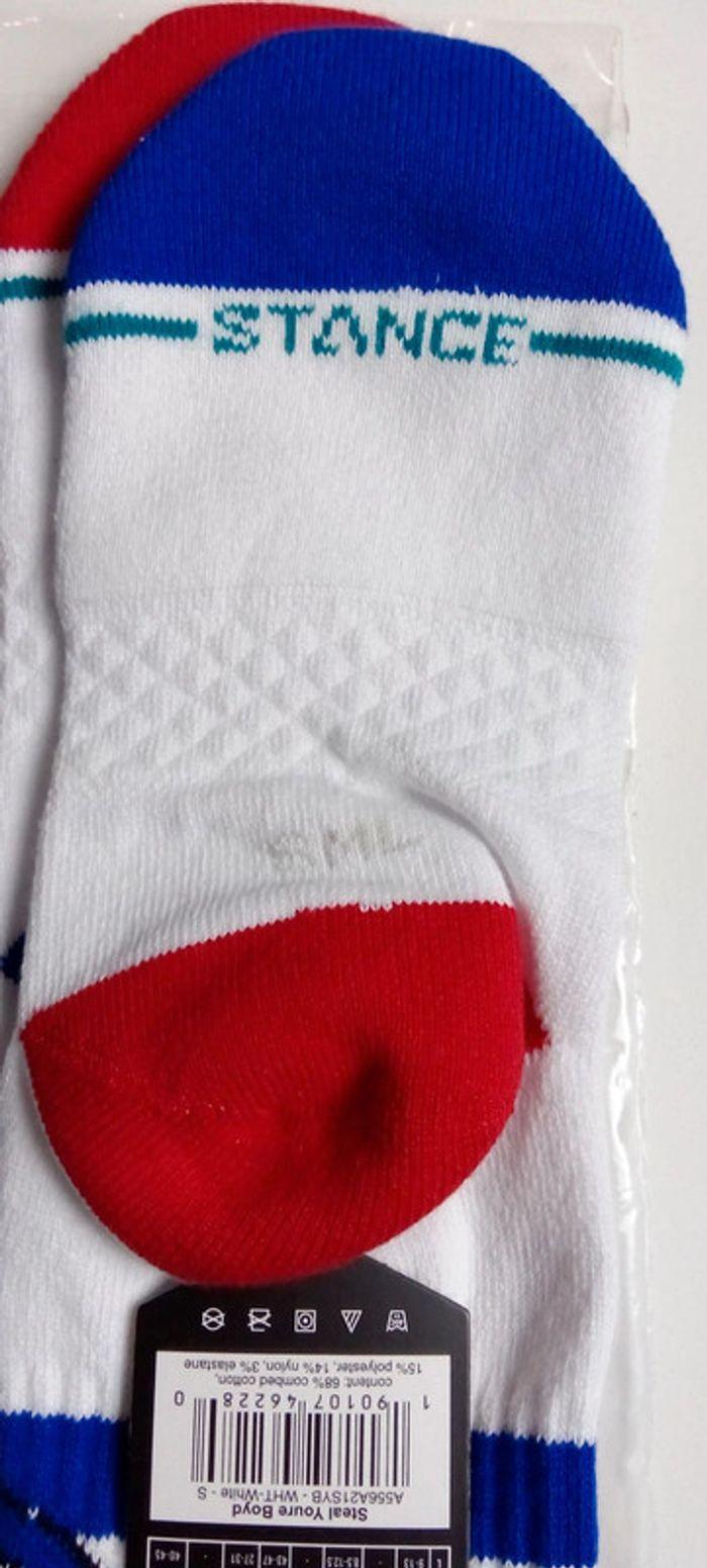 Paire de chaussettes montantes Stance taille 35-37 - photo numéro 3