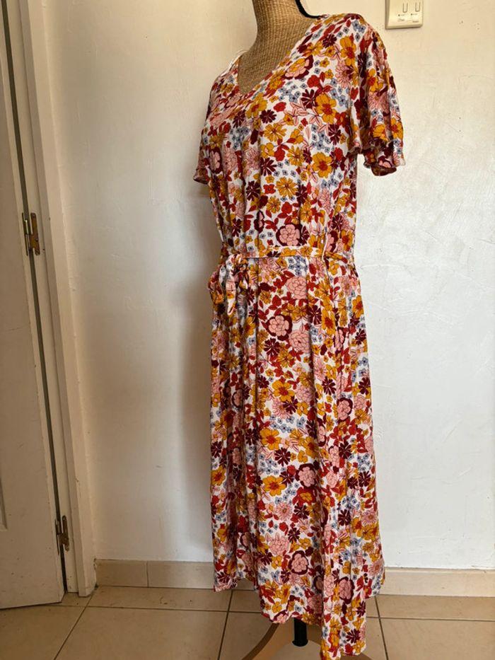 Magnifique robe multicolore taille 42 - photo numéro 3