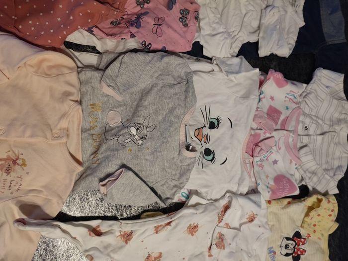 Lot de 12 pyjamas fille 3 mois - photo numéro 3