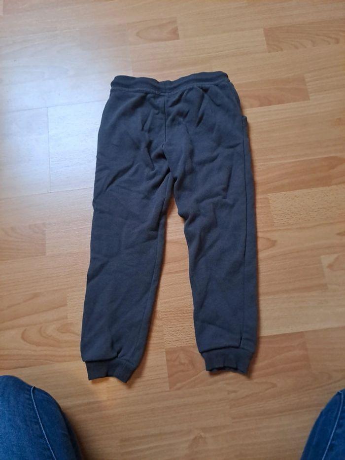 Bas de jogging Primark 5-6 ans - photo numéro 2