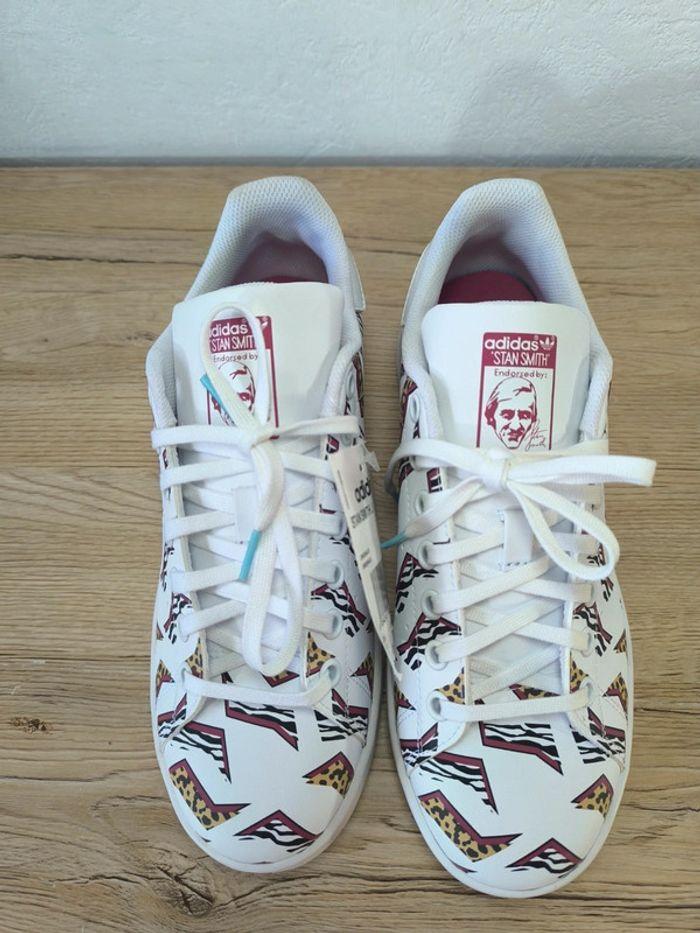 Basket mixte adidas Stan Smith à motifs pointure 40 neuves avec étiquette - photo numéro 5