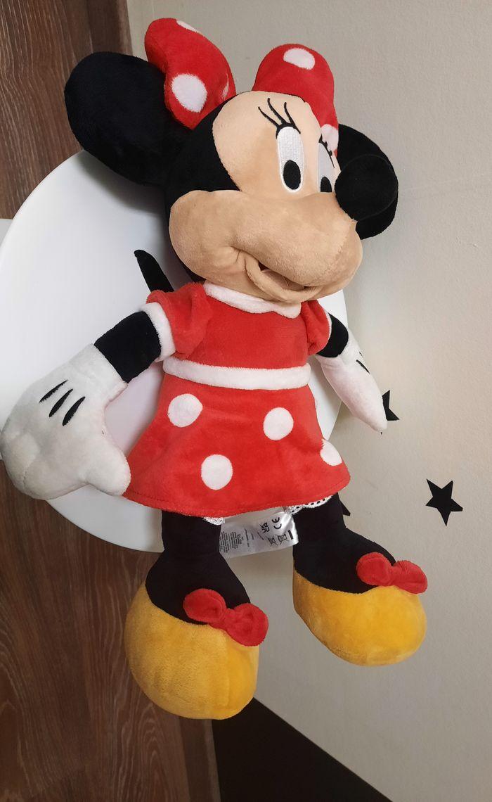 Grande peluche Disney Minnie Mouse aux joues lumineuses - photo numéro 7