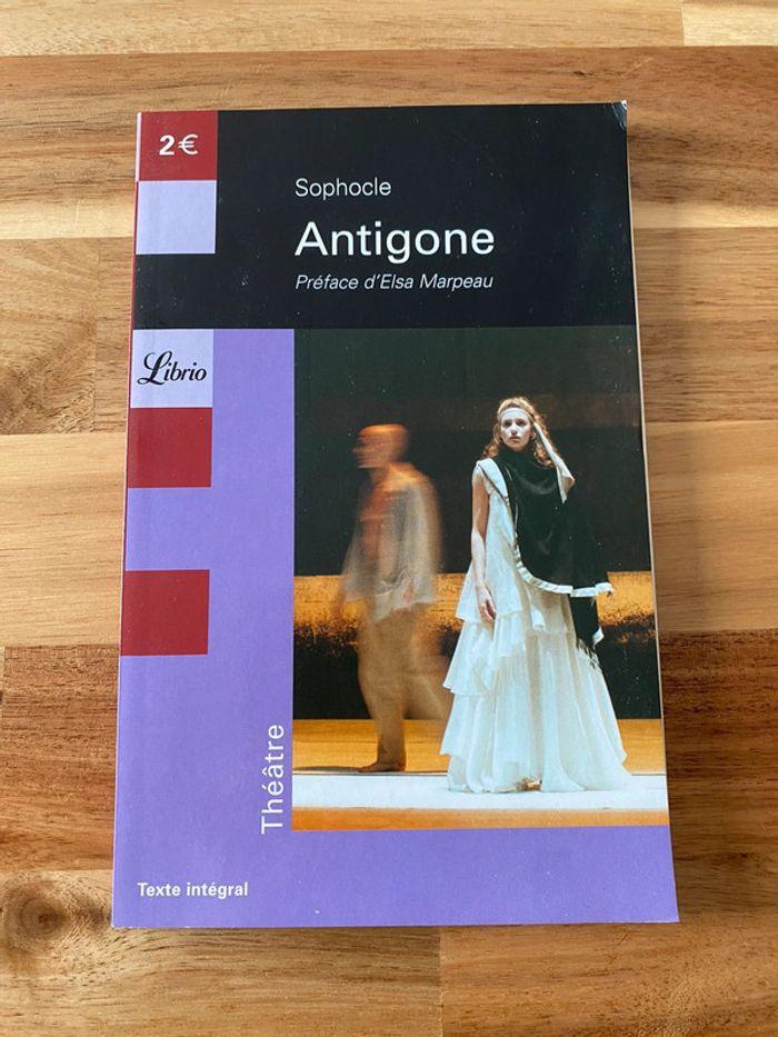 Livre Antigone - Sophocle - photo numéro 1