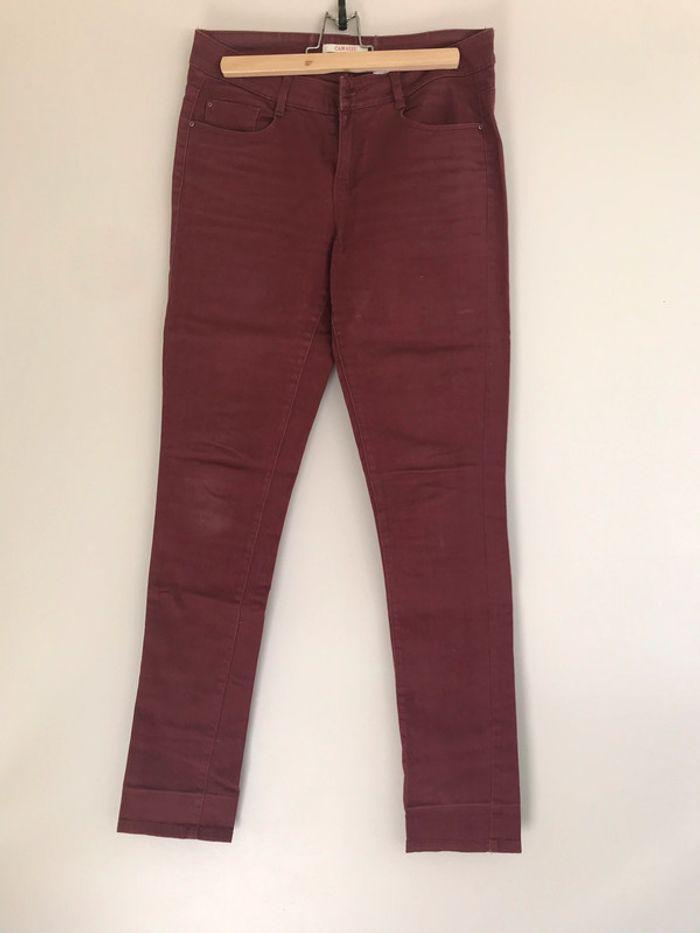 Pantalon bordeaux camaïeu taille 38