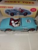 Triumph tr2 sports voiture dinky toys