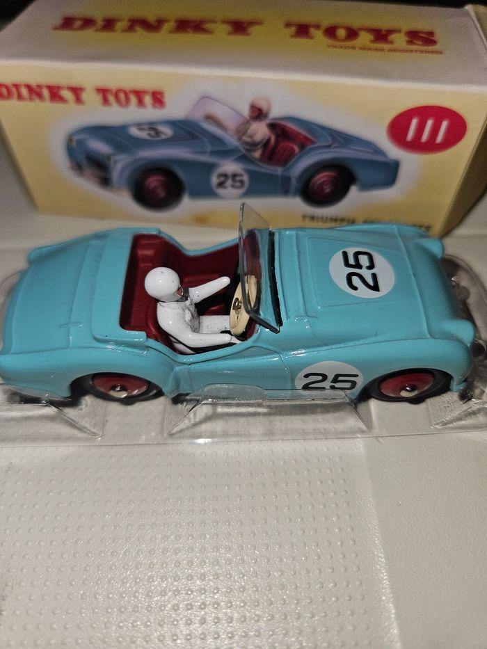 Triumph tr2 sports voiture dinky toys - photo numéro 1