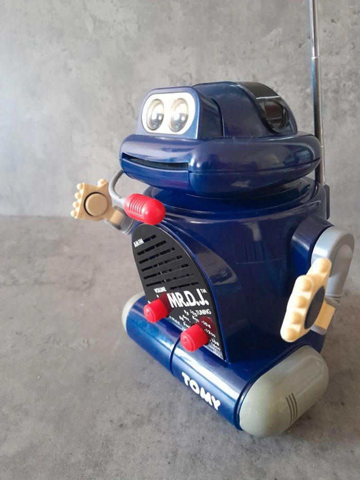 Vintage Robot Tomy DJ AM/FM 80's - photo numéro 2