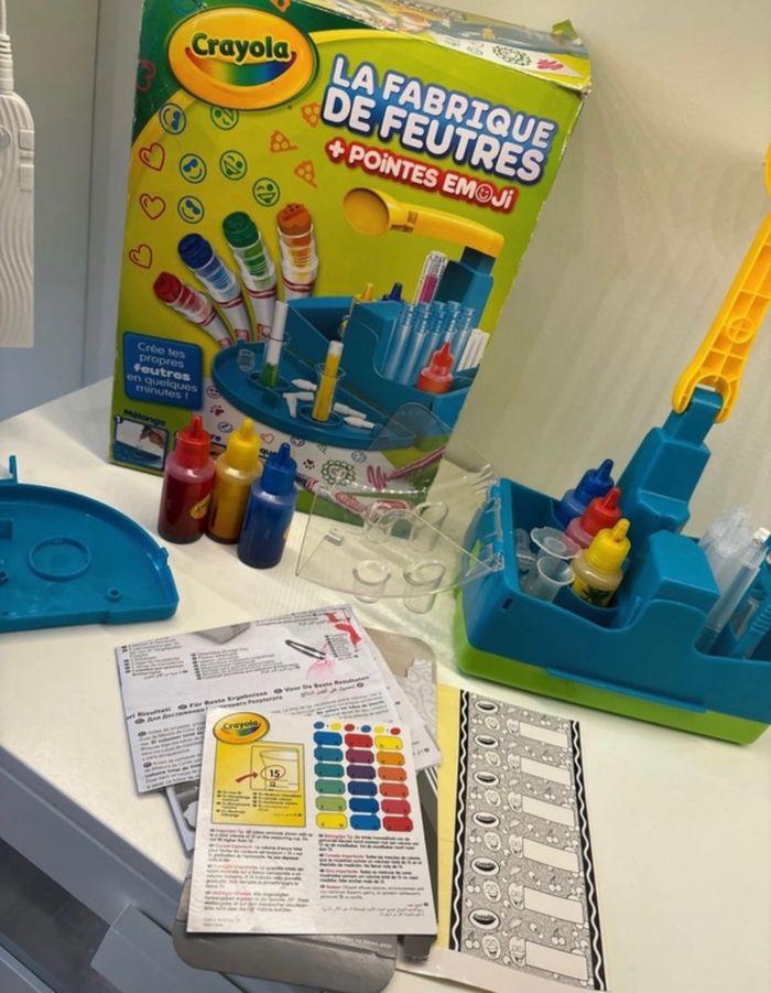 La fabrique à feutre crayola - photo numéro 1