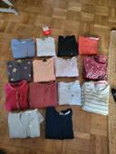 Lot de gilets et pulls 12M