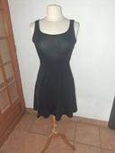 Robe noire taille S