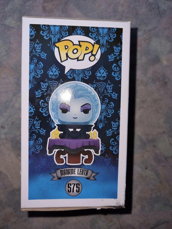 Funko Madame Leota #575 GITD exclu park Disney - photo numéro 2