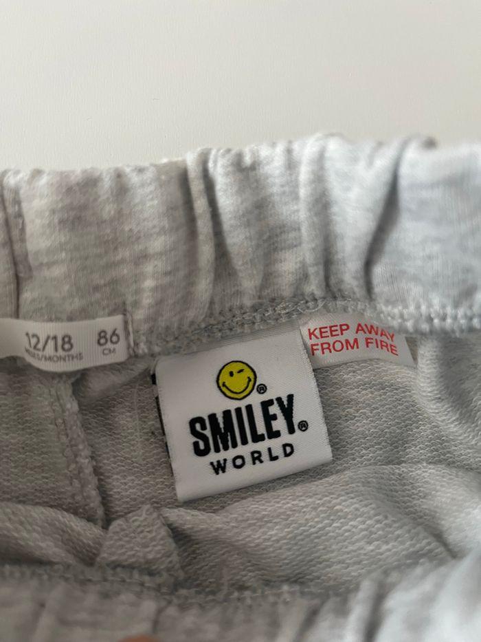 Short smiley 12/18 - photo numéro 4