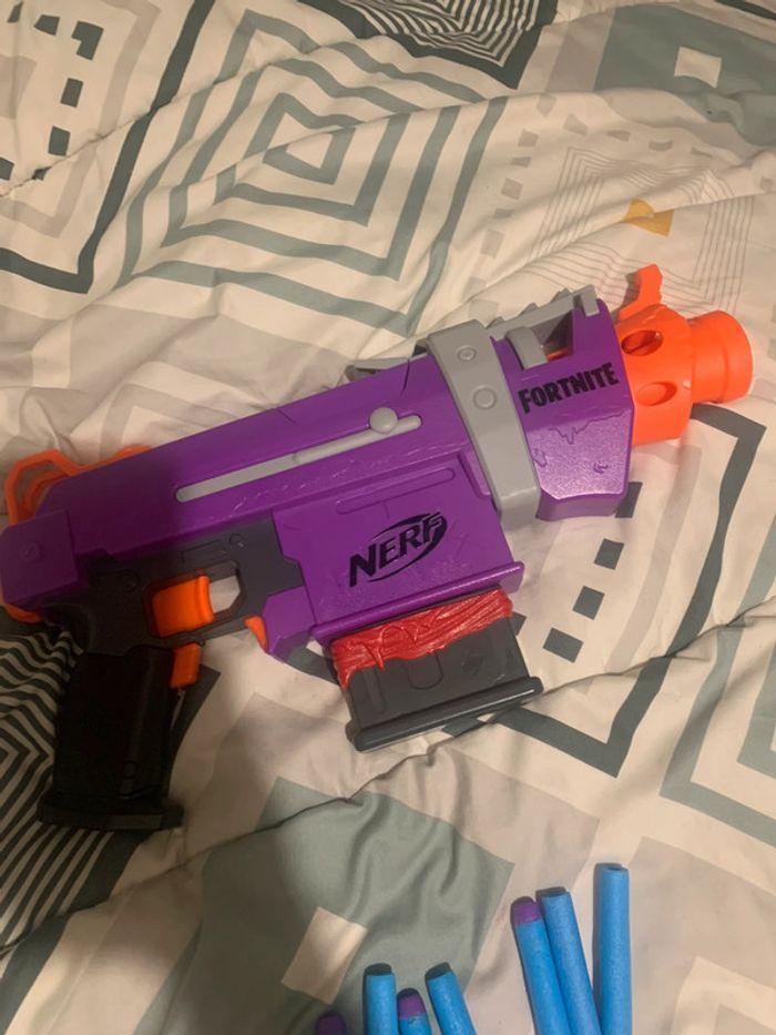 Pistolet Nerf SMG-E - Fortnite Nerf - photo numéro 3