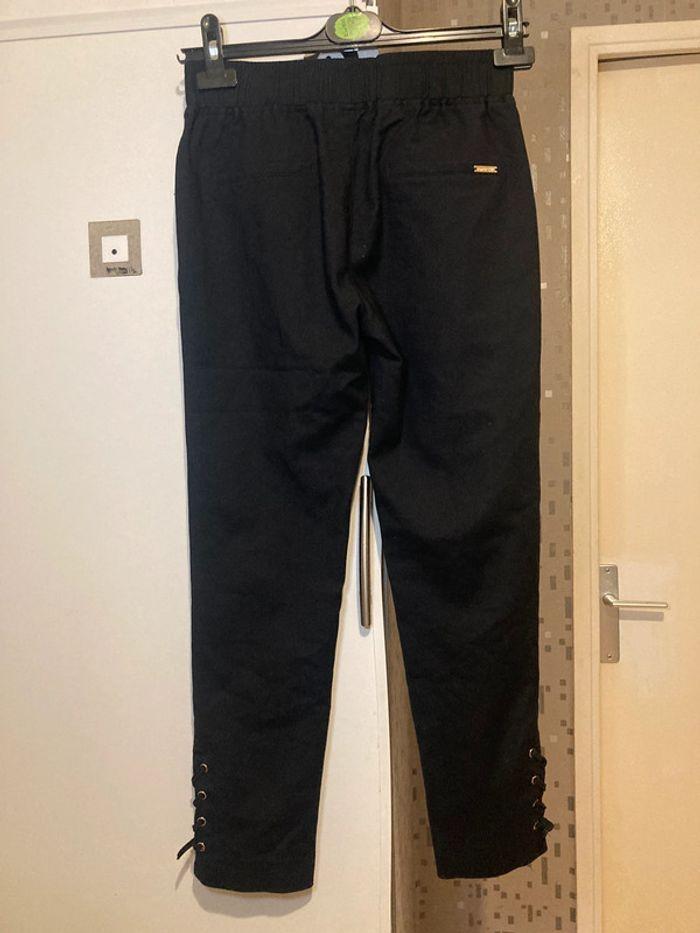 Pantalon noir à trous et lacets noir taille S - photo numéro 7